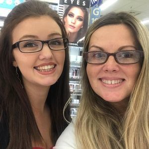 Meet your Posher, Katelyn